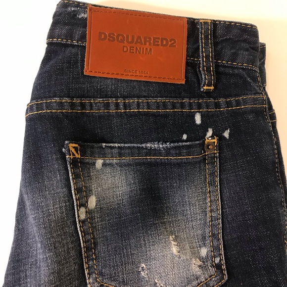 dsquared jeans tag